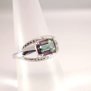 Mystic Gemstone Ring 1.3 Carats SIZE 7-3/4